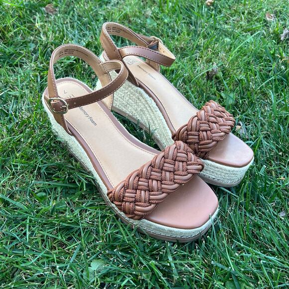 Time and Tru Brown Braided Wedge Sandal Espadrille Memory Foam Shoe 7 - Picture 1 of 5